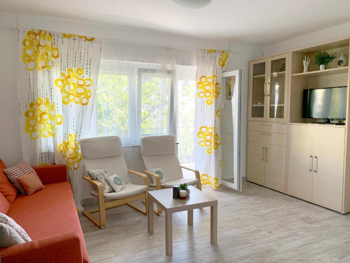 Apartment Gardenview - New! Krk Town Exterior photo